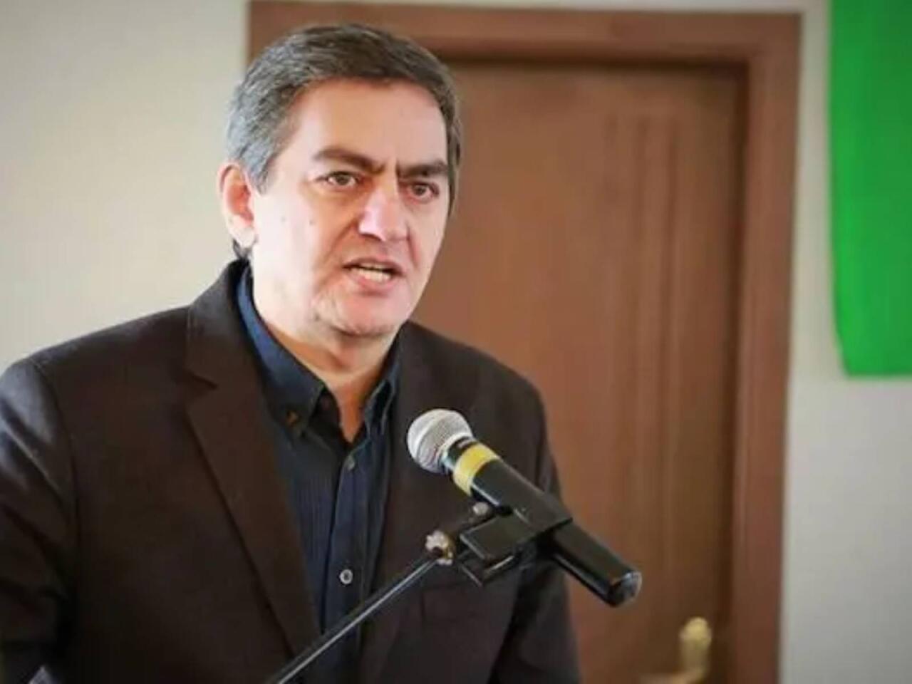 Saxta lider və virtual ger&ccedil;əklik