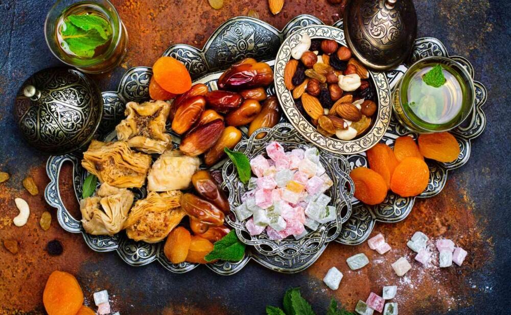 Restoranda iftar etmək ne&ccedil;əyə başa gəlir?