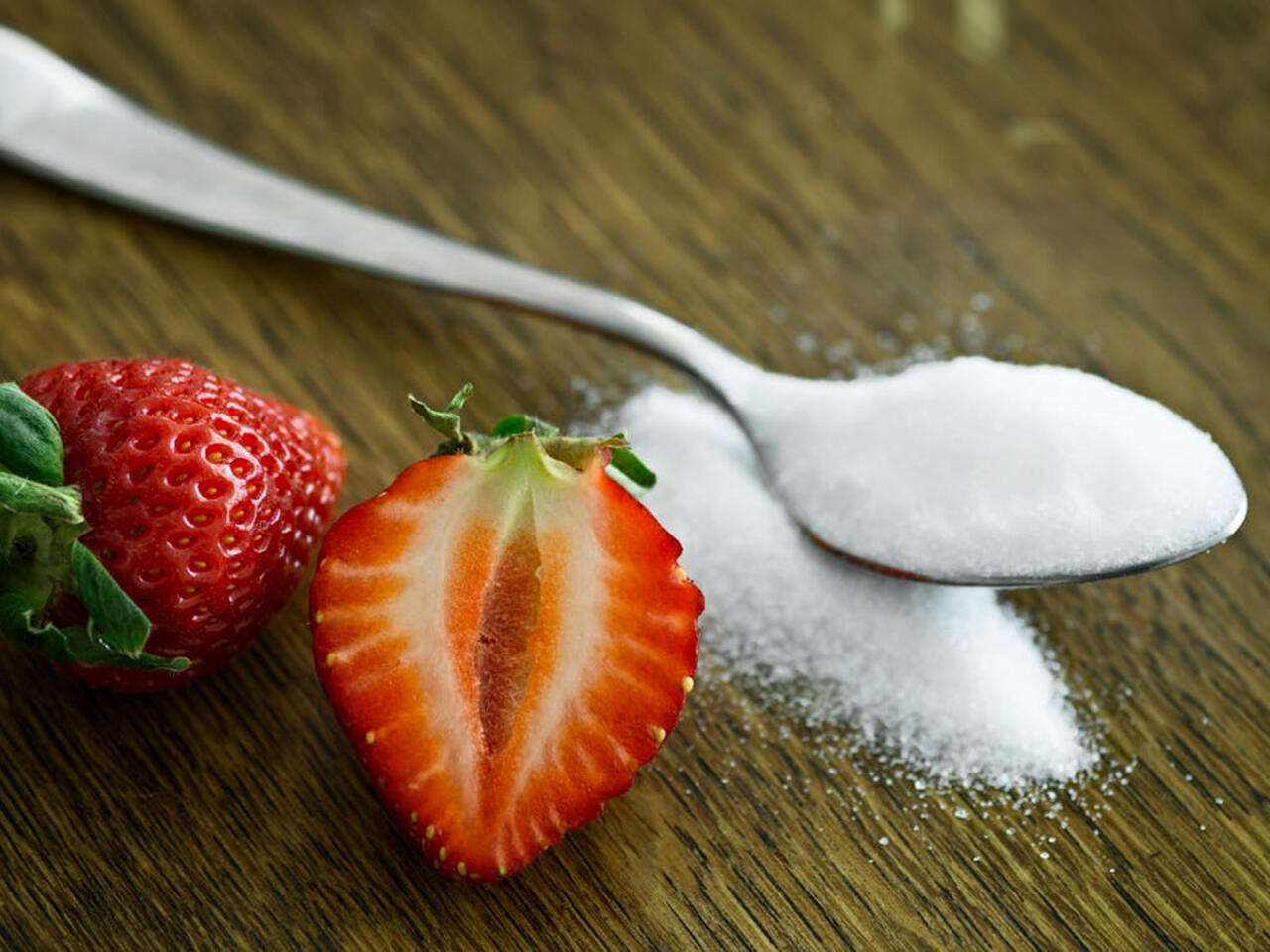 Şirniyyatdan imtina edəndə g&ouml;r&uuml;n bədəndə nələr baş verir  A&ccedil;ıqlama