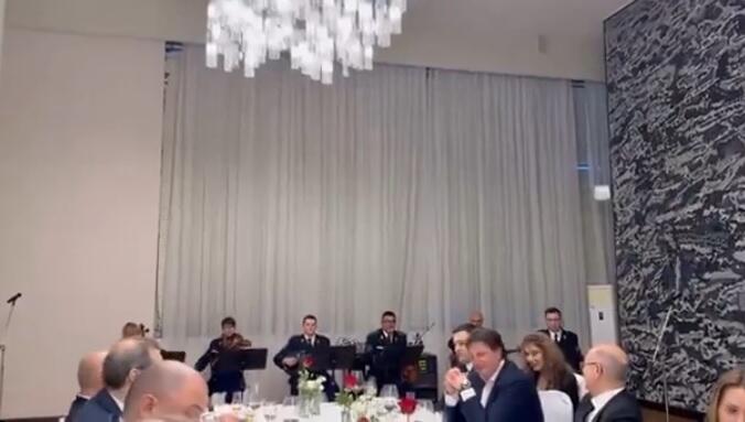 Serbiya hərbi orkestri Prezident İlham Əliyevin səfəri zamanı &ldquo;Ay La&ccedil;ın&rdquo;ı ifa etdi 