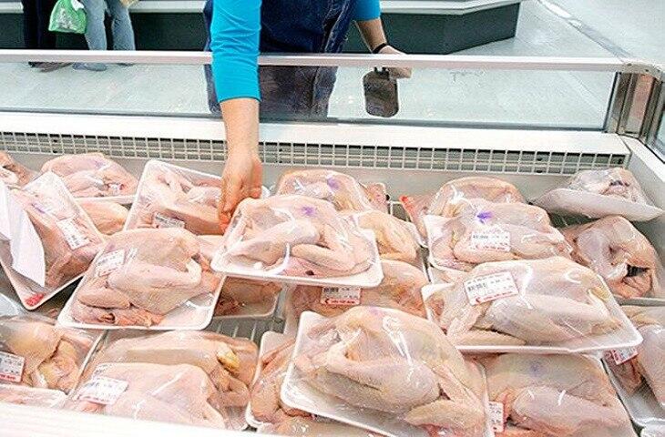 Marketdən alınan toyuğun i&ccedil;indən g&ouml;r&uuml;n nə &ccedil;ıxdı  FOTOlar