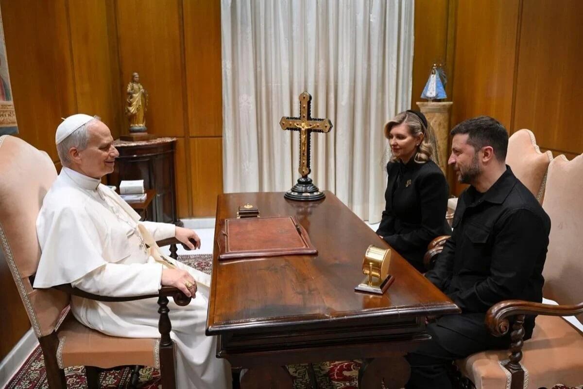 Zelenski Papa XIV Leo ilə görüşüb