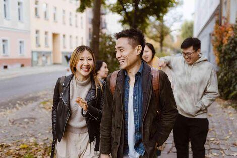 Dost &ccedil;evrənizdə bu insanlardan uzaq durun