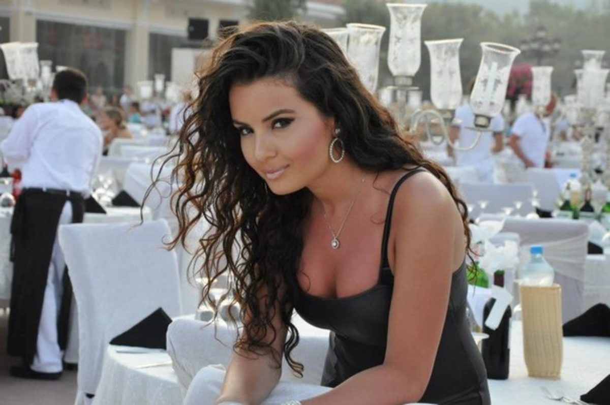 Ayrıldığı deyilən Aysel bunu da etdi 