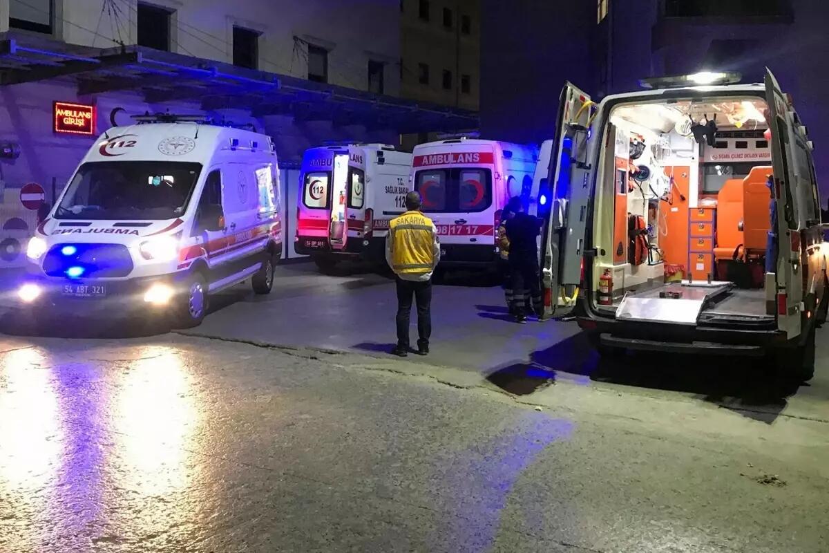 T&uuml;rkiyədə arıdıcıl zəhərlənmələr  123 məhbus