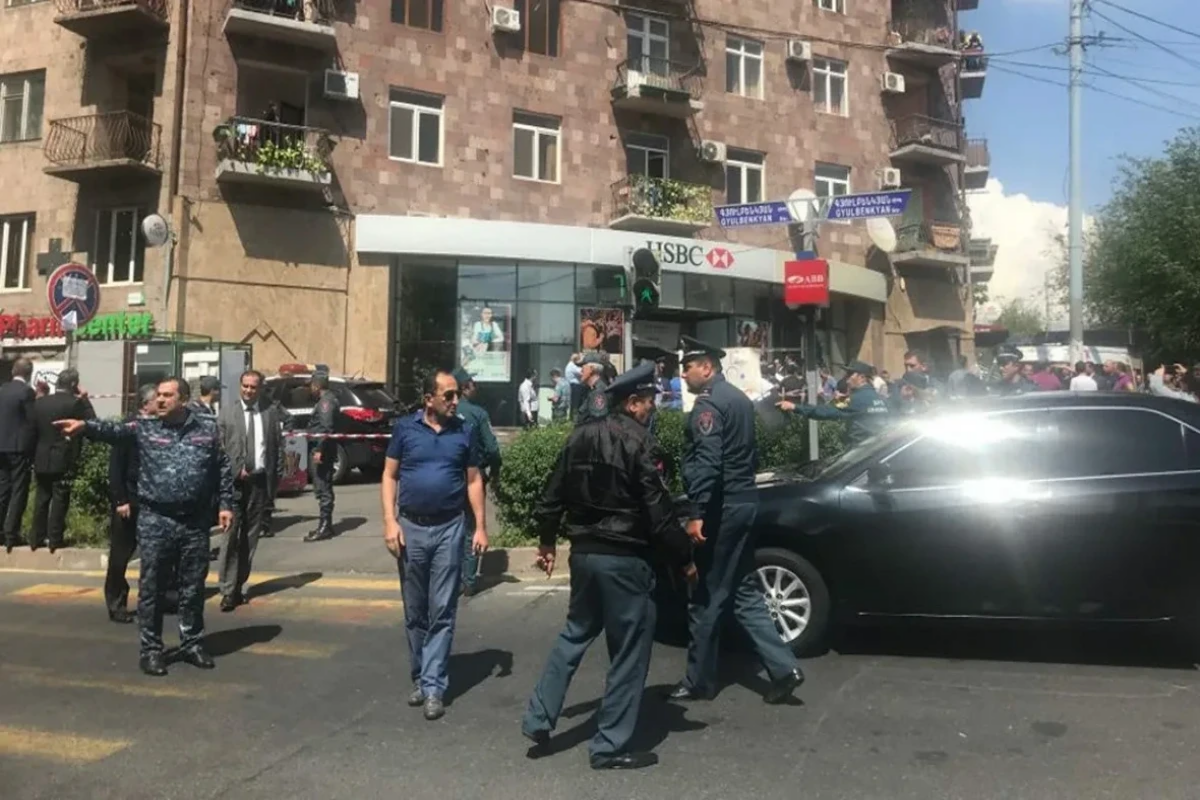 Ermənistanda atışma