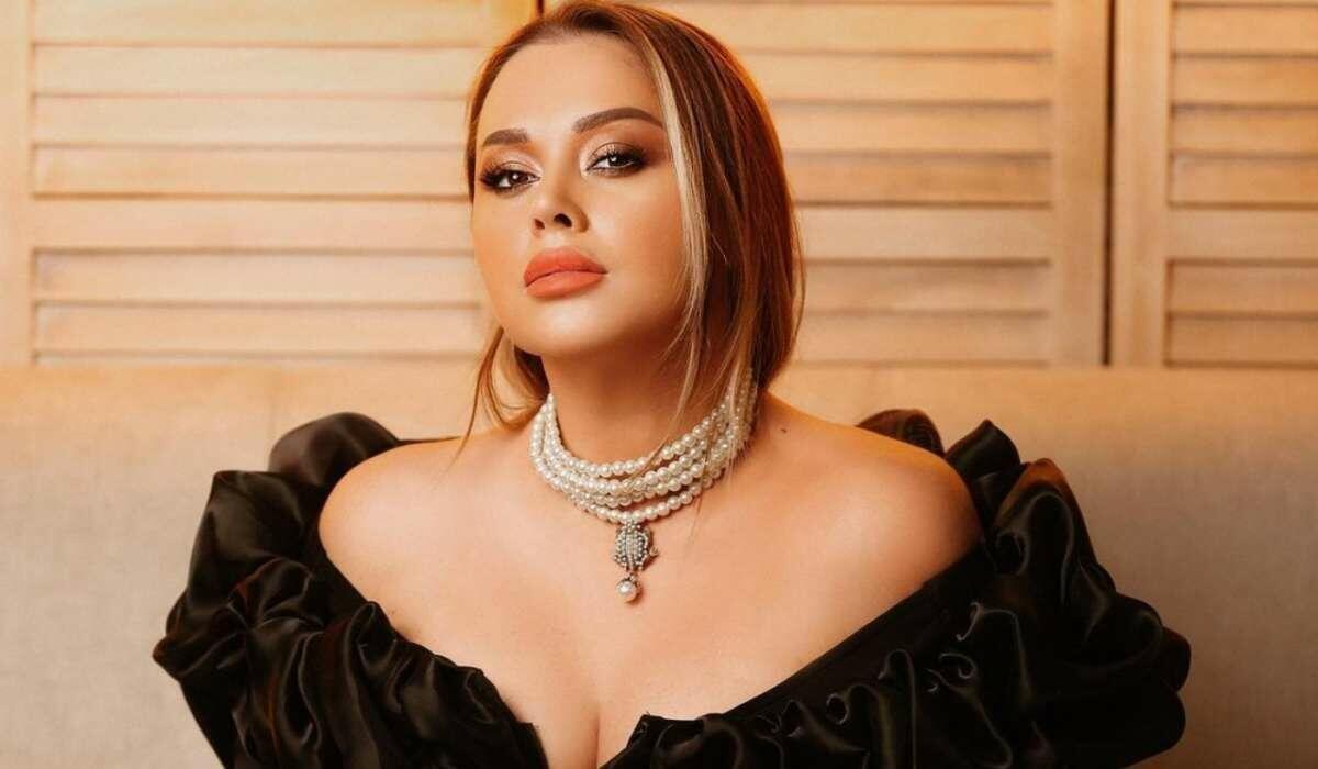 "Bu s&ouml;z&uuml; mənə demək he&ccedil; kimin başı &uuml;&ccedil;&uuml;n deyil"