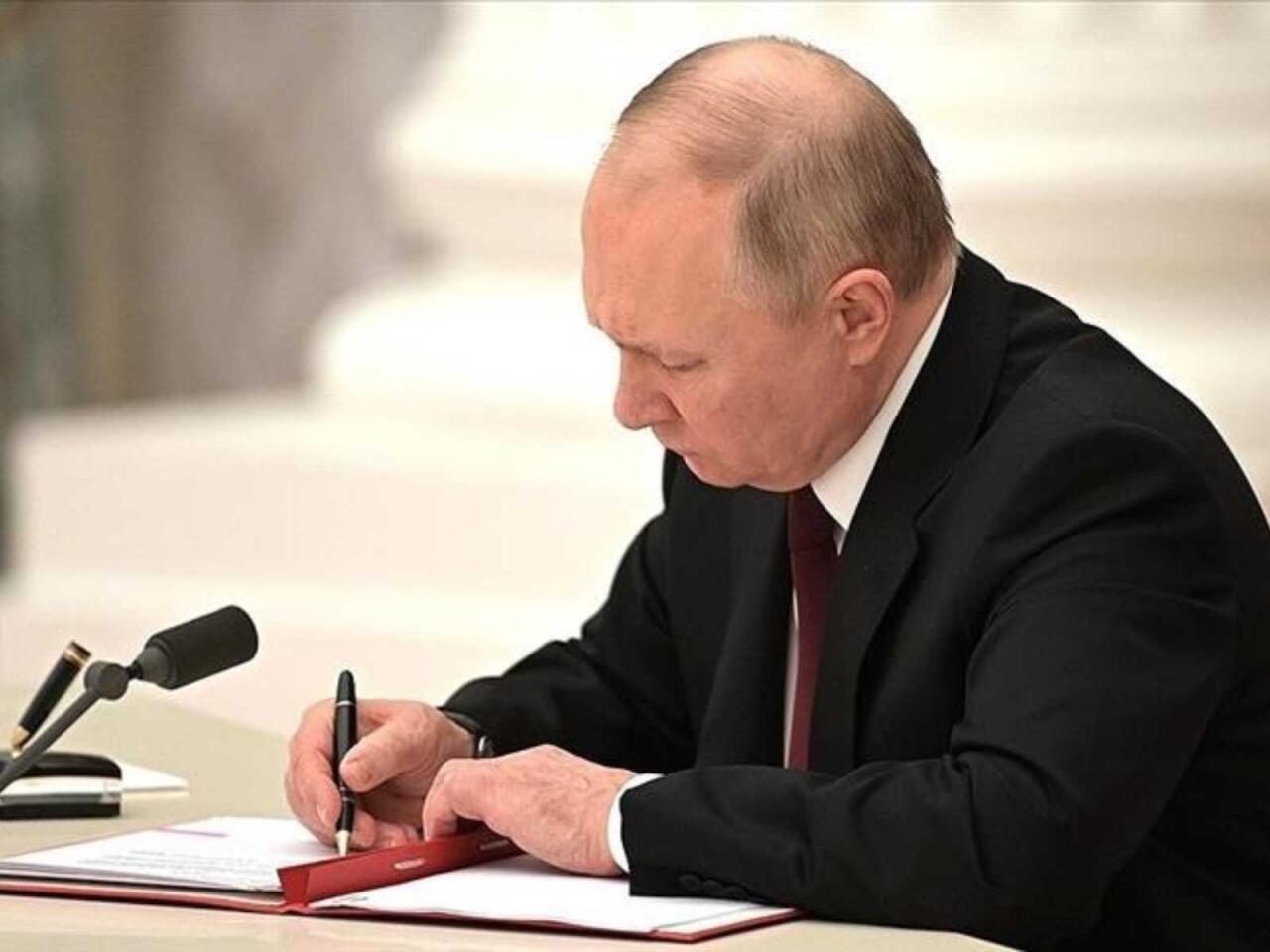 Rusiya m&uuml;haribəyə rekord məbləğdə pul ayırdı