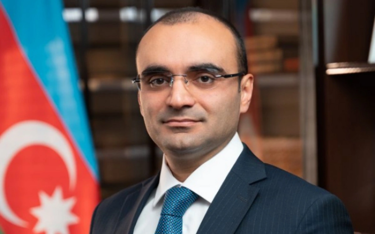 Yeni icra baş&ccedil;ısı Elbrus Məmmədovu işdən &ccedil;ıxardı