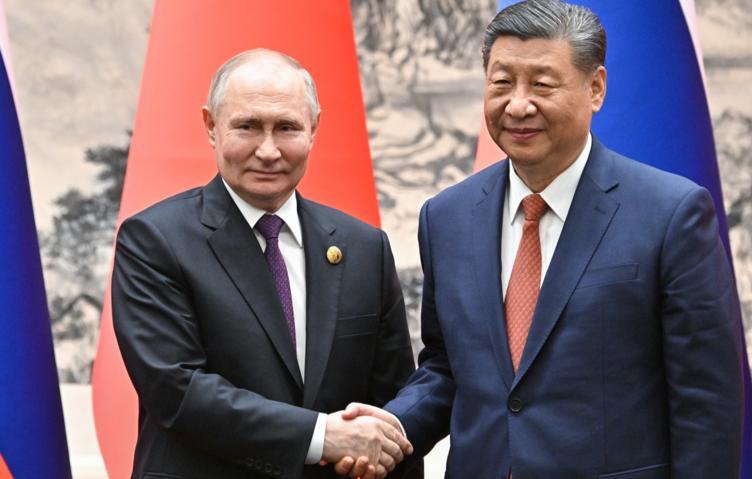 "O, böyük dövlətin əsl lideridir"  Putindən Cinpinə