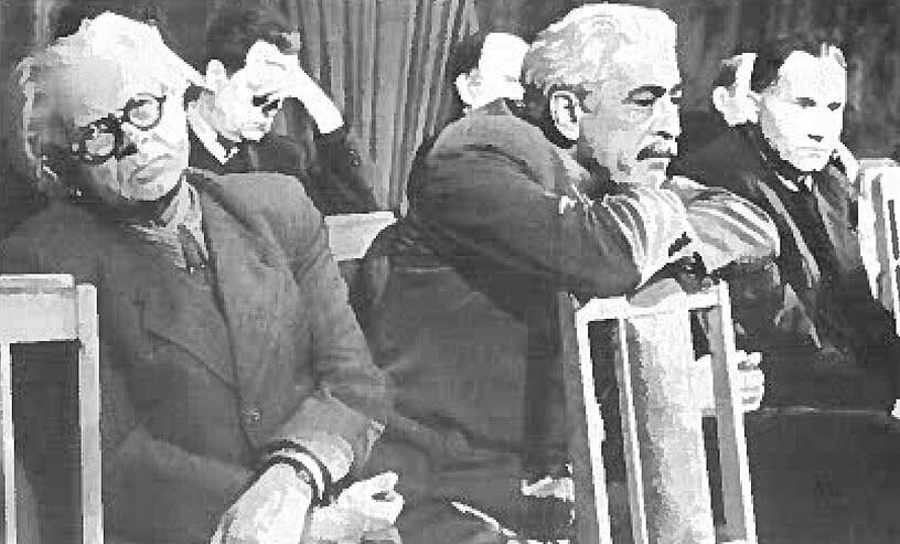 Mir Cəfər Bağırov Səməd Vurğun haqqında Moskvaya nə yazmışdı?  Arxivdən &ccedil;ıxan sənəd