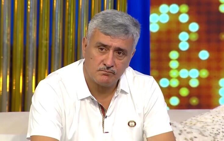 Tanınmış meyxana&ccedil;ı 400 minlik evindən danışdı