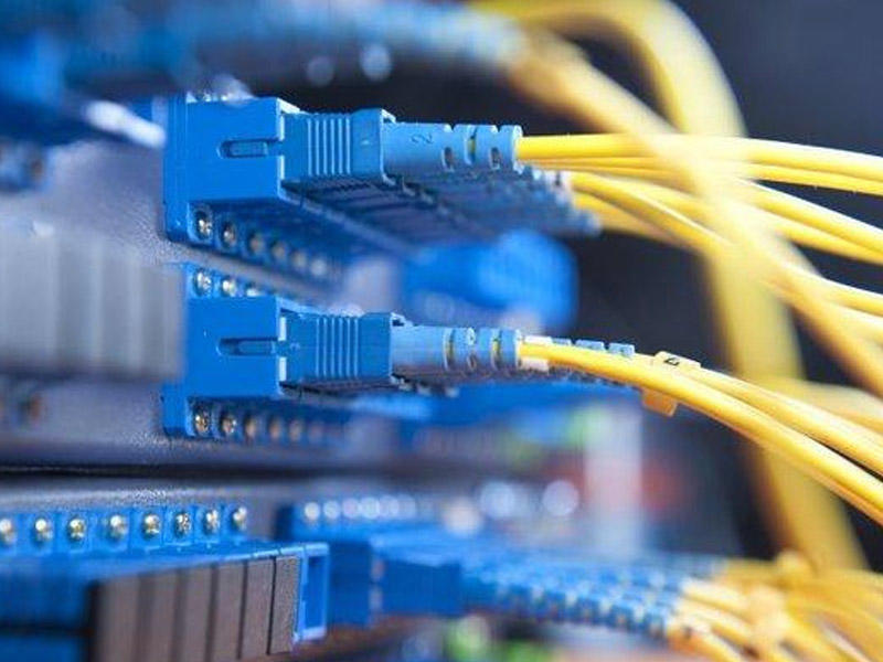 Azərbaycanda həm mobil, həm də sabit internet s&uuml;rətləndi