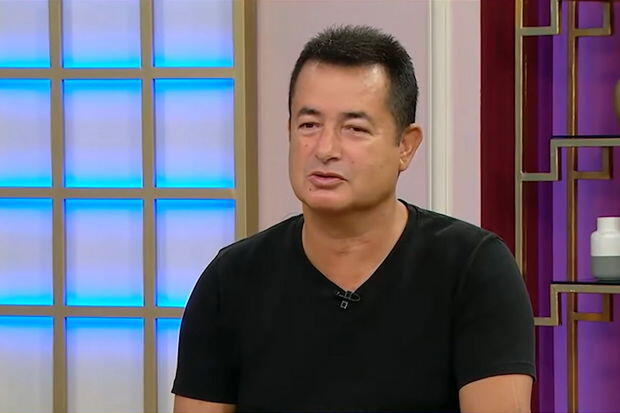 "700 saat uçuram, təyyarəni yataq kimi görürəm"