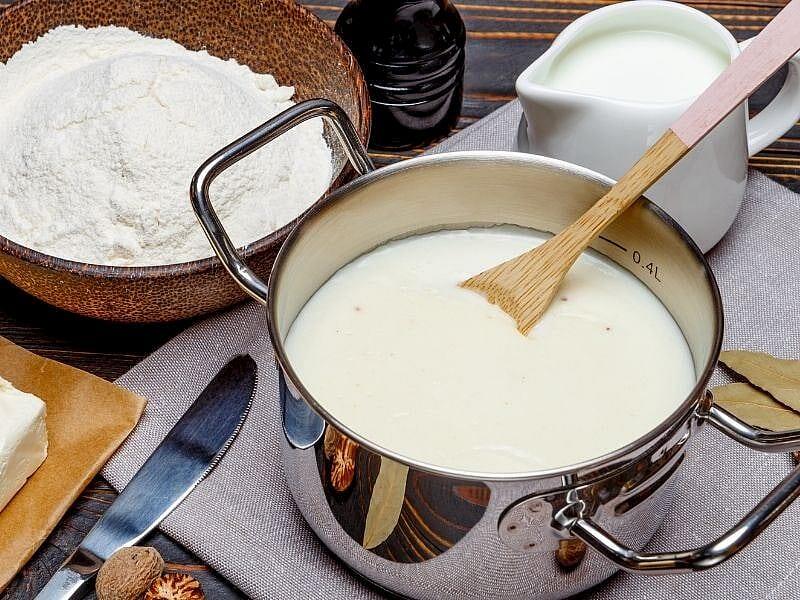 Beşamel sousu resepti