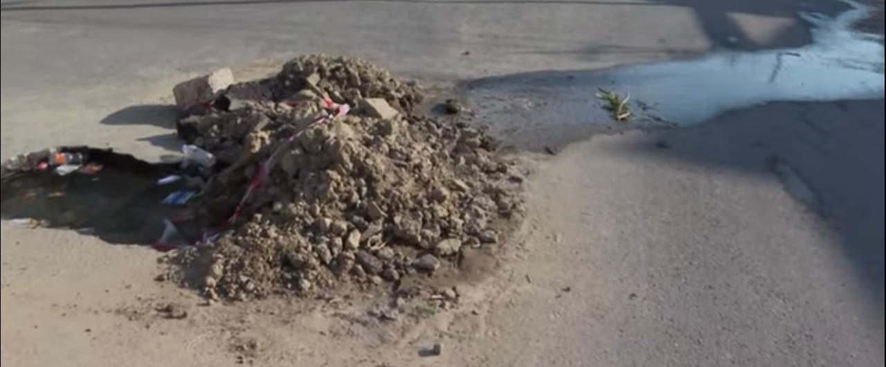 2 aydır partlayan su boru xətti niyə təmir edilmir?  ŞİKAYƏT