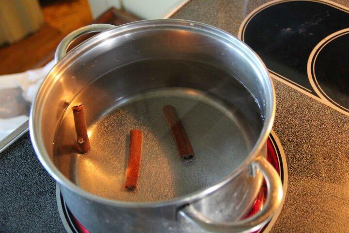 Dar&ccedil;ınlı suyun m&ouml;c&uuml;zəvi