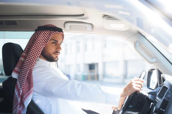 Ərəblər "Rent a Car" maşınları ilə Qubada oyun çıxardılar