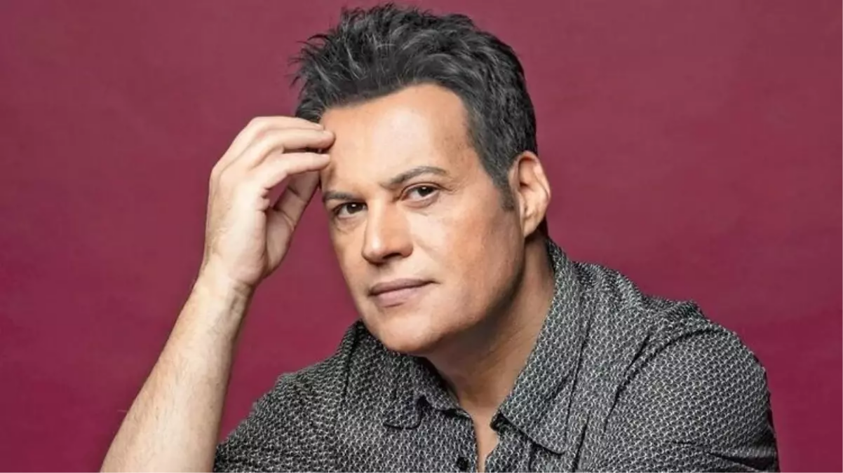 Məşhur m&uuml;ğənni 20 min pensiya pulu ALIR