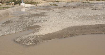 Azərbaycanın ən b&ouml;y&uuml;k g&ouml;llərindən biri yoxa &ccedil;ıxır  VİDEO