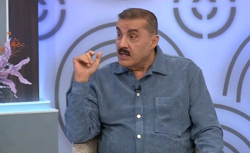 "Bığıma rəng qoyuram, əcəb edirəm"