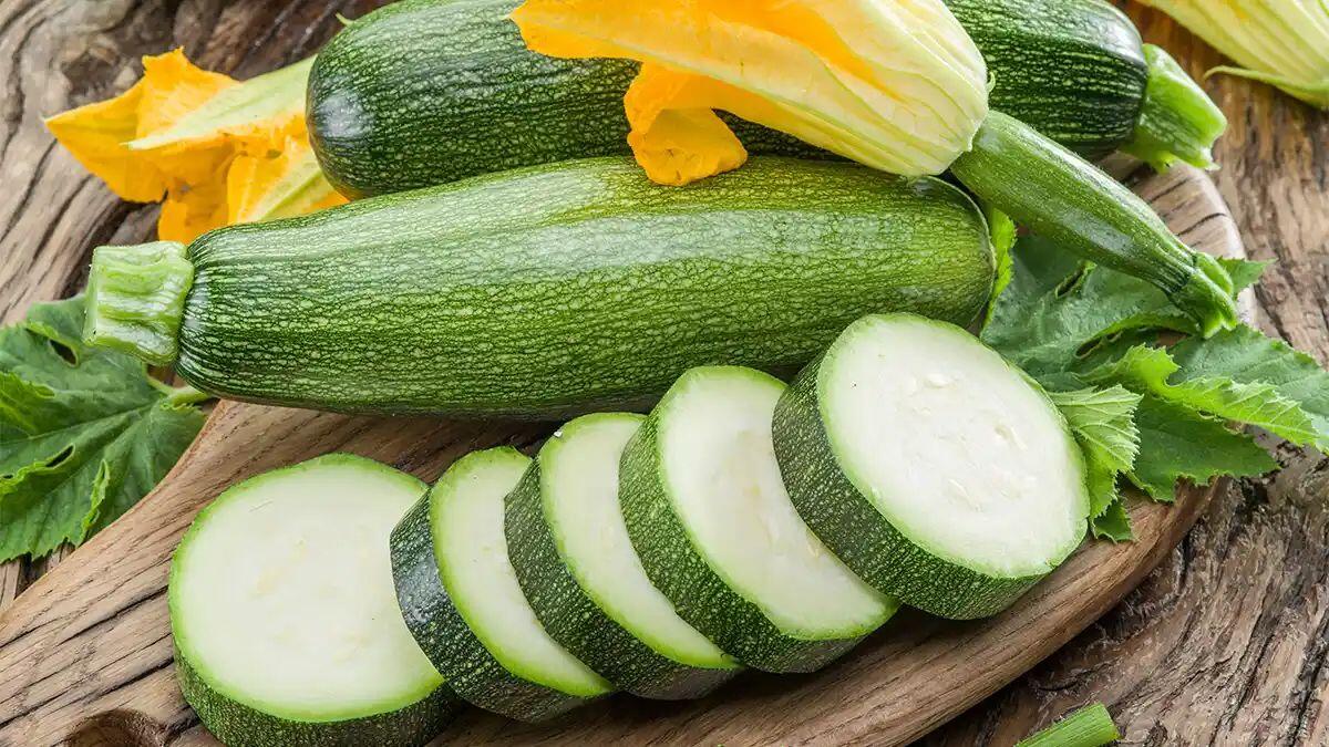 Zəhərlənmə riski: kabak niyə təhl&uuml;kəli ola bilər?