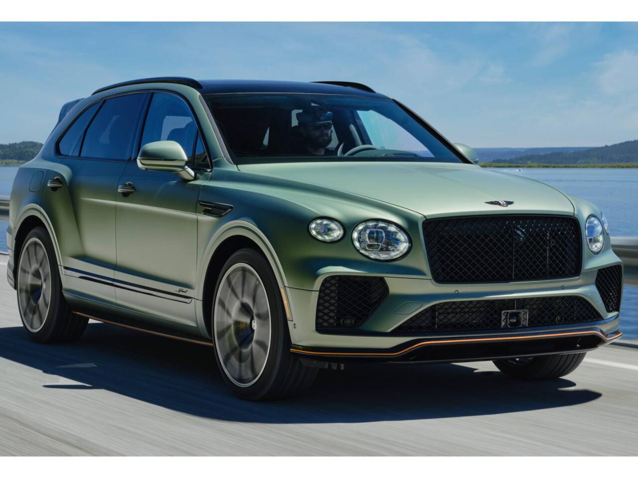 "Bentley"lər geri &ccedil;ağırılır  Yolda alışa bilər