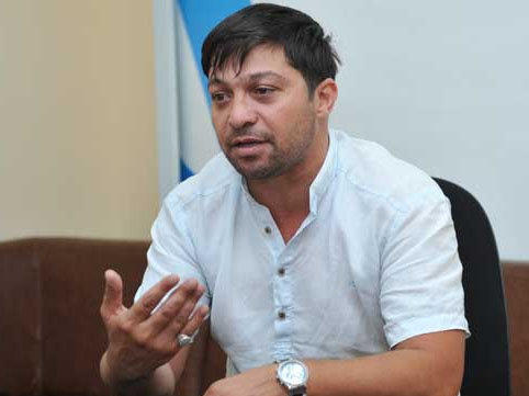 H&uuml;seyn Dəryanın &ouml;l&uuml;m&uuml;ndə həkimləri g&uuml;nahlandırdı