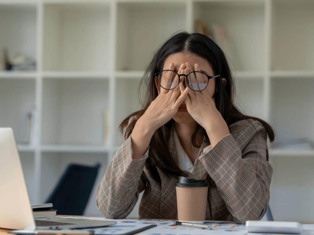 İşə qaranlıqda gedibgələnlərin daim depressiyada olma səbəbi