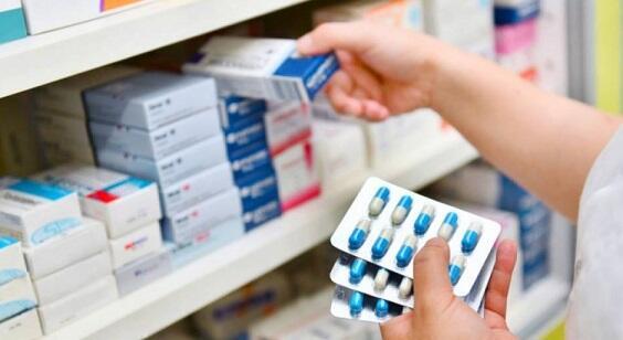 &ldquo;Bir k&uuml;&ccedil;ədə 20 aptek g&ouml;r&uuml;r&uuml;k, amma onlar &uuml;&ccedil;&uuml;n biri işləyir&rdquo;