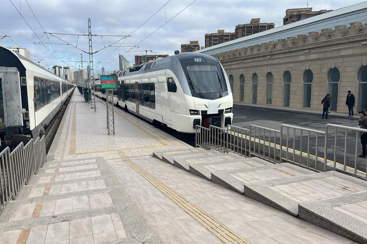 Rayonlararası marşrutlar &uuml;zrə qatarların qrafikində dəyişikliklər edilib 