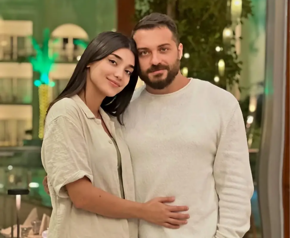 Azərbaycanlı aktyorlar ilk dəfə yeni doğulan qızlarını paylaşdılar 