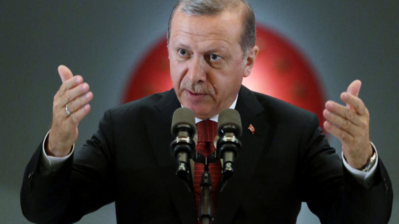 Ərdoğan Qara dənizdə gəmilərə h&uuml;cumlara sərt m&ouml;vqe sərgilədi