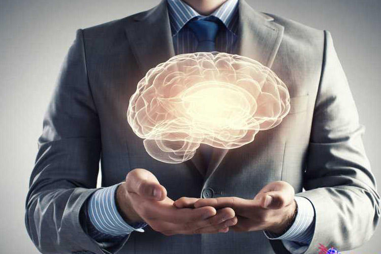 İnsan beyninin gizli təqvimi: Hansı yaşda necə dəyişirik?