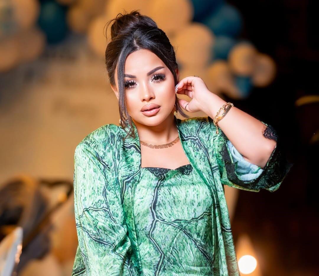 Tanınmış müğənninin toyda biabırçı canlı İFASI 