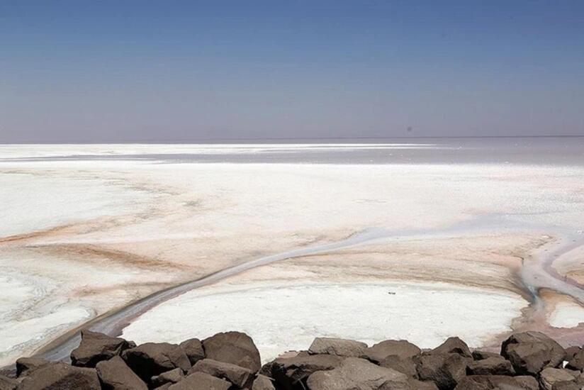 Urmiya g&ouml;l&uuml; niyə Urmiya &ccedil;&ouml;l&uuml; oldu?
