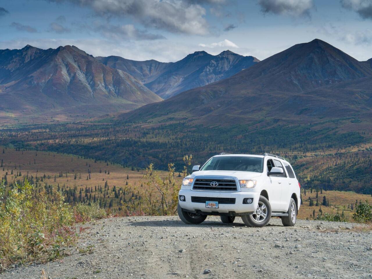 400 min kmə rahat &ccedil;ata bilən ən d&ouml;z&uuml;ml&uuml; maşınlar a&ccedil;ıqlandı