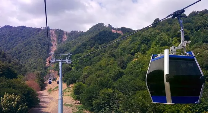 AYNA Balakəndə 10 milyona kanat yolu &ccedil;əkir