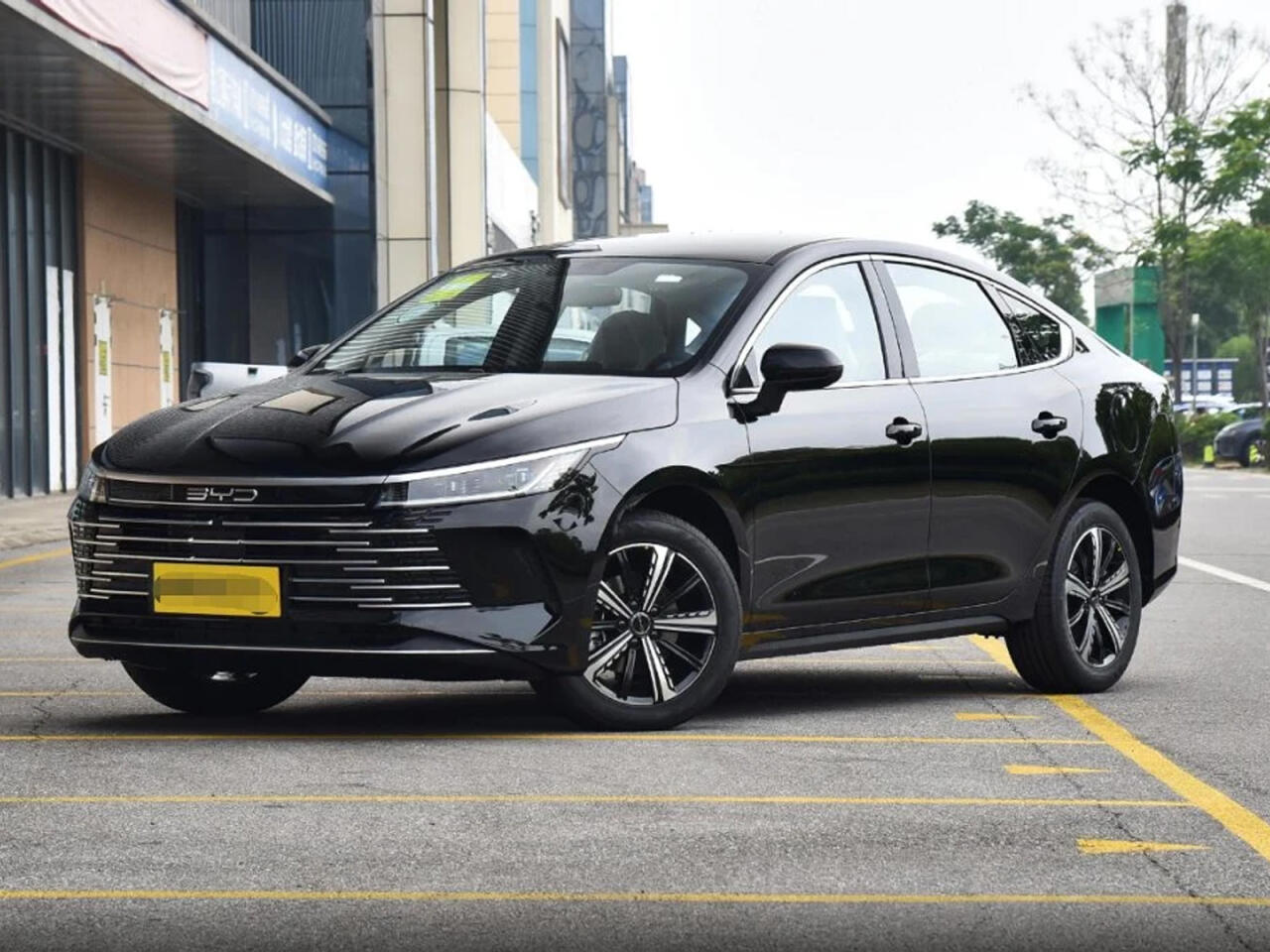 Bakıda yayılmış &Ccedil;in avtomobillərində ciddi problem  88 min maşın q&uuml;surlu &ccedil;ıxdı