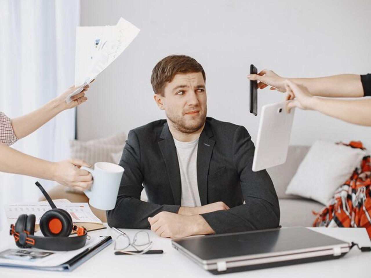 İcazələr artıq m&uuml;dirdən deyil, portaldan alınacaq