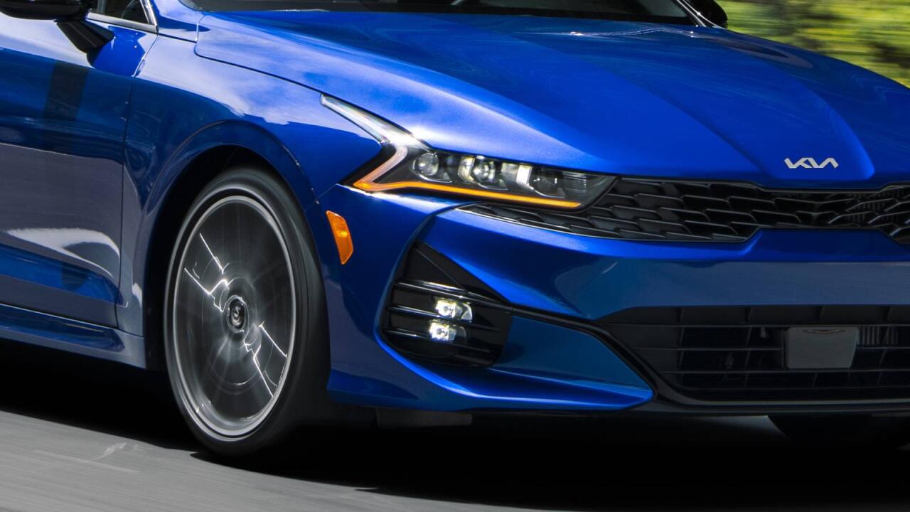 KIA K5 modelləri geri &ccedil;ağırılır &ndash; potensial yanacaq sızması aşkarlanıb