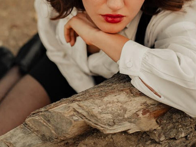 Qadınlarda hormonal pozğunluğun əlamətləri açıqlandı