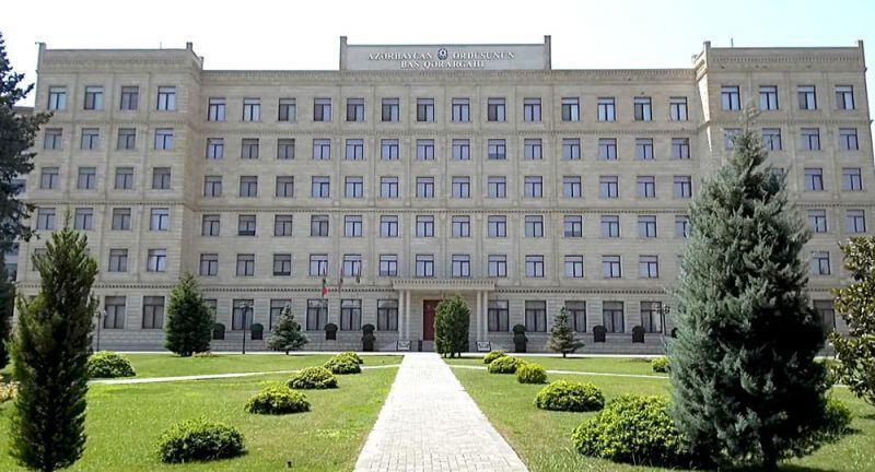 Kərim Vəliyev Belarus və Slovakiya Baş Qərargah rəisləri ilə telefon danışığı aparıb