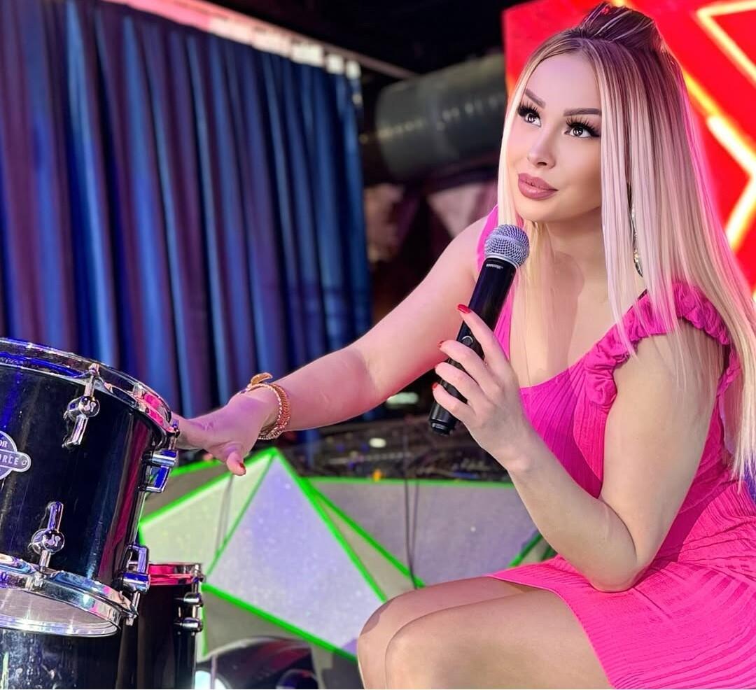 Canlı ifa edə bilmədi  TƏNQİD OLUNDU 