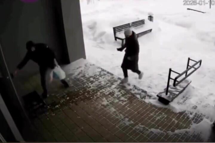 Saniyəlik fərqlə &ouml;l&uuml;mdən d&ouml;nd&uuml; 