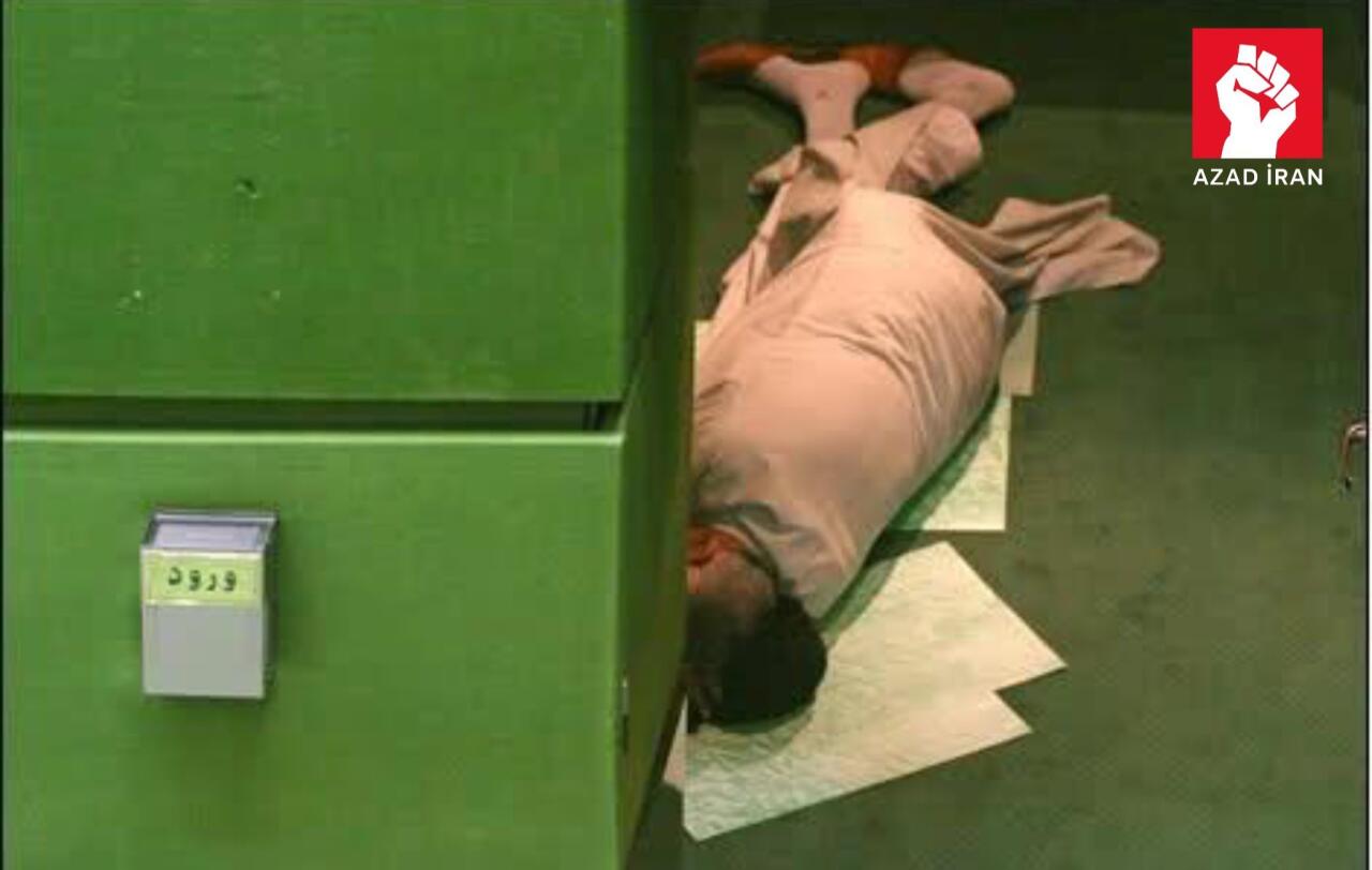 İran parlamentindən daha bir qalmaqallı g&ouml;r&uuml;nt&uuml;  FOTO