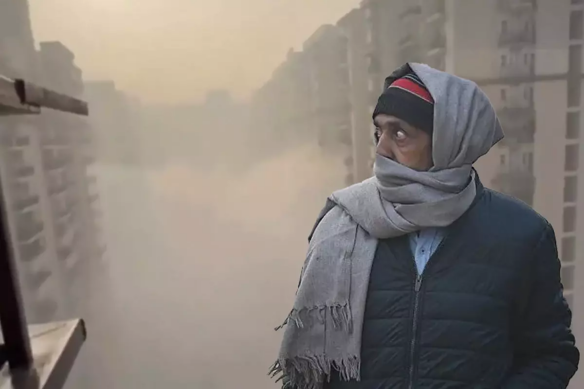 Hindistanda fövqəladə vəziyyət – Yüzlərlə uçuş və qatar gecikdi 