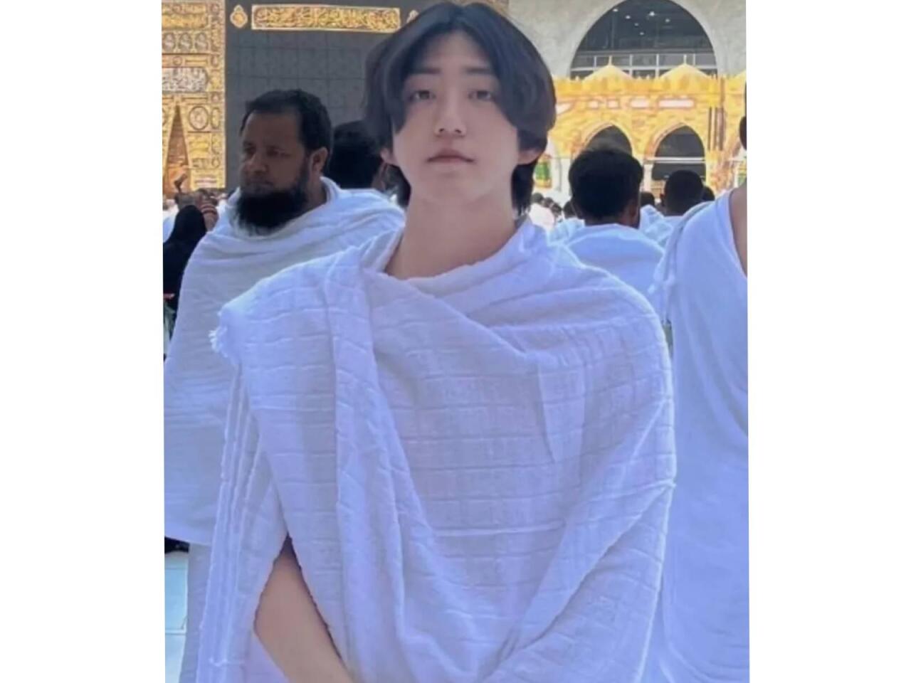 Tanınmış koreyalı bloqer MƏSCİD TİKDİRDİ  