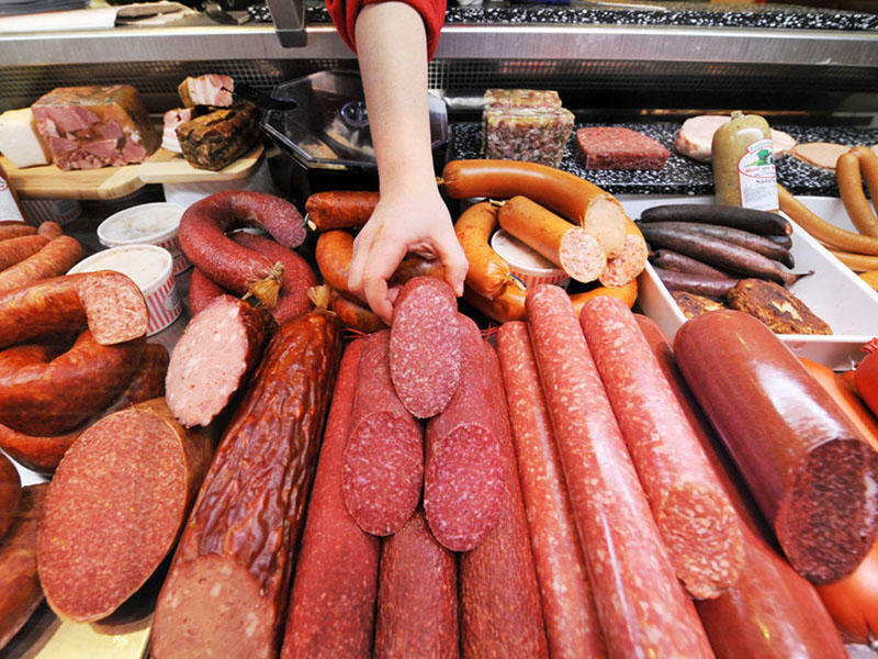 Kolbasa 2 ağır xəstəliyə səbəb olur