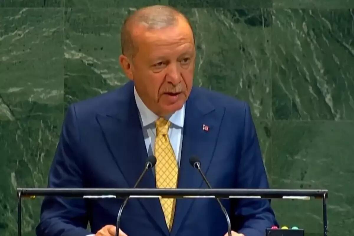 Fələstindən danışan Ərdoğanın mikrofonunu s&ouml;nd&uuml;rd&uuml;lər 